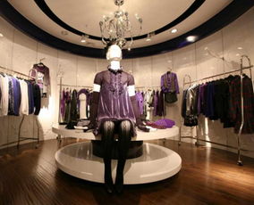 廣東服裝業(yè)倒閉甩賣 批發(fā)轉零售不樂觀